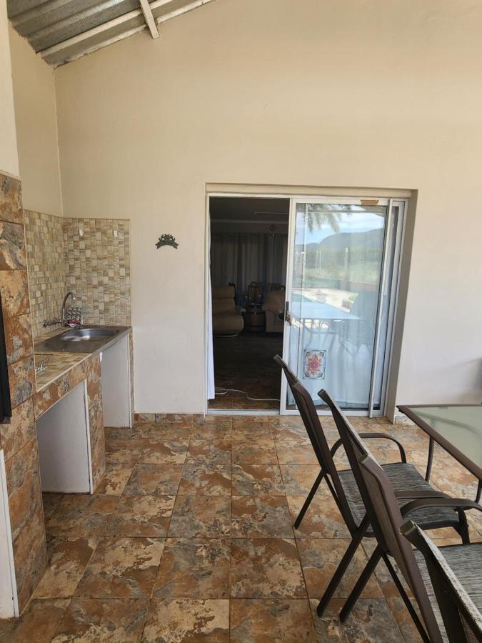 De Jagter'S Nest Villa Otavi Exteriör bild